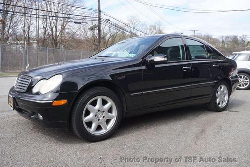 Black 2002 Mercedes-Benz C-Class C320 4dr Sedan 3.2L