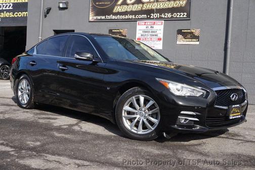 2015 INFINITI Q50 Premium