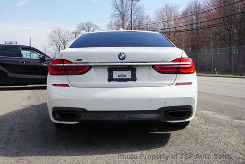 2019 BMW 750 i xDrive
