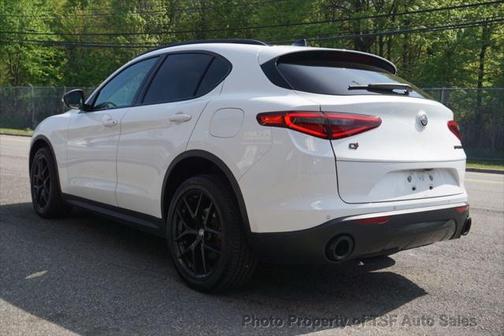 2019 Alfa Romeo Stelvio Sport