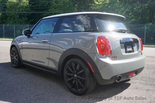 Moonwalk Grey Metallic 2017 MINI Hardtop Cooper S