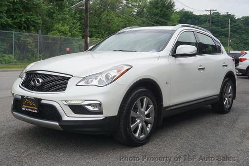 Majestic White 2017 INFINITI QX50 Base