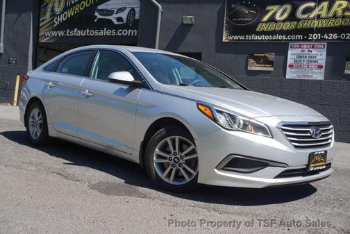 2016 Hyundai SONATA SE