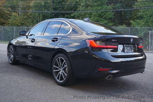2021 BMW 330 xDrive
