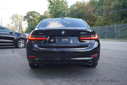 2021 BMW 330 xDrive