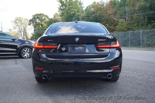 2021 BMW 330 xDrive