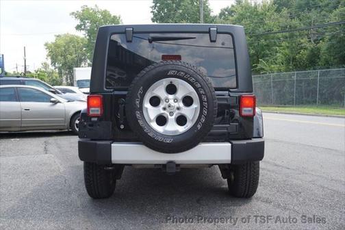 2013 Jeep Wrangler Unlimited Sahara
