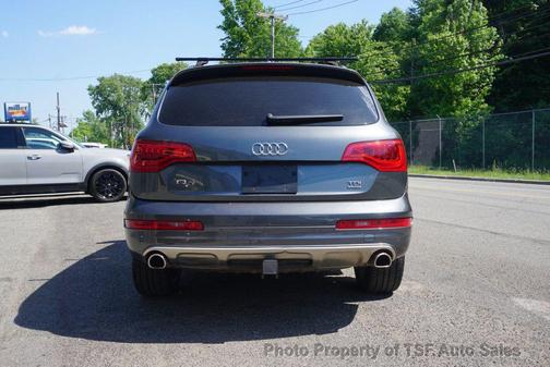 Daytona Gray Pearl Effect 2015 Audi Q7 3.0 TDI Premium Plus