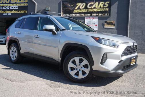 2019 Toyota RAV4 LE
