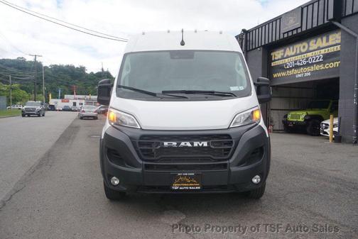 Bright White Clearcoat 2025 RAM ProMaster 3500 High Roof