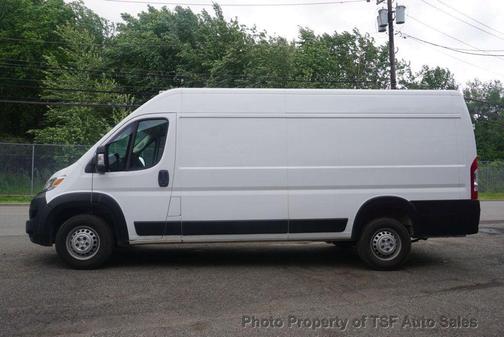 Bright White Clearcoat 2025 RAM ProMaster 3500 High Roof