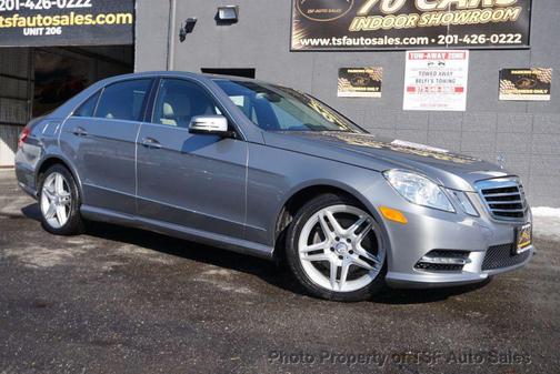 2013 Mercedes-Benz E-Class 4MATIC