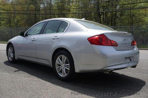 2013 INFINITI G37x Base