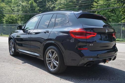 Carbon Black Metallic 2021 BMW X3 M40i