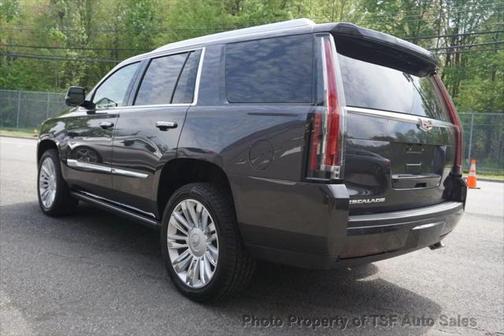 2016 Cadillac Escalade Platinum