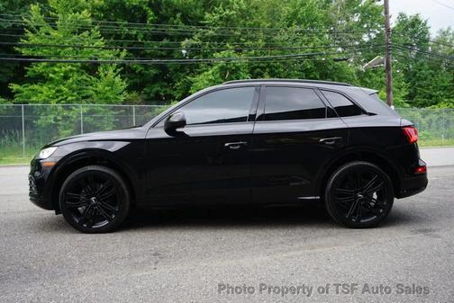 Mythos Black Metallic 2020 Audi SQ5 3.0T Premium Plus