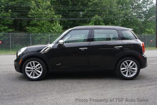 Absolute Black Metallic 2012 MINI Cooper S Countryman Base