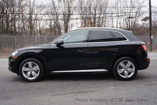 2018 Audi Q5 2.0 TFSI Premium Plus NAVI REAR CAMERA CARPLAY PANO ROOF