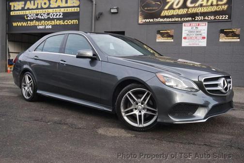 2016 Mercedes-Benz E-Class 4dr Sedan E 350 Sport AMG WHEELS SPORT PKG PANO ROOF LOW MILES