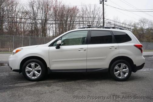 Satin White Pearl 2014 Subaru Forester 2.5i Premium