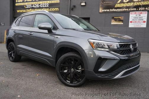 2024 Volkswagen Taos 1.5T SE