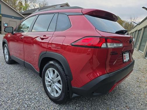 2022 Toyota Corolla Cross LE