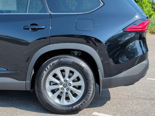 Midnight Black Metallic 2024 Toyota Grand Highlander XLE