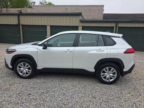 Wind Chill Pearl 2022 Toyota Corolla Cross L