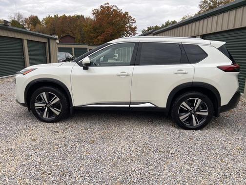 2021 Nissan Rogue SL