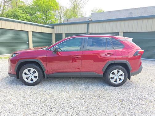 Ruby Flare Pearl 2019 Toyota RAV4 LE