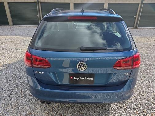 2016 Volkswagen Golf SportWagen TSI Limited Edition