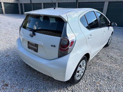 2013 Toyota Prius c Two