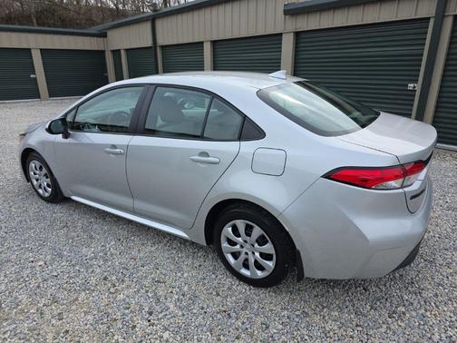 Classic Silver Metallic 2023 Toyota Corolla LE