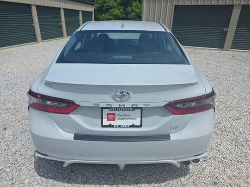 Ice Edge 2023 Toyota Camry SE