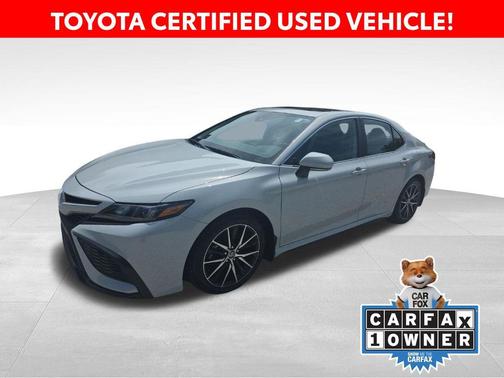 Ice Edge 2023 Toyota Camry SE