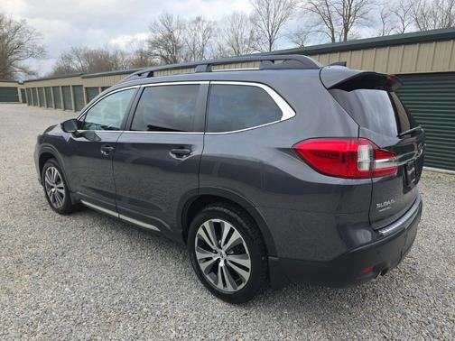 Magnetite Gray Metallic 2022 Subaru Ascent Limited 7-Passenger