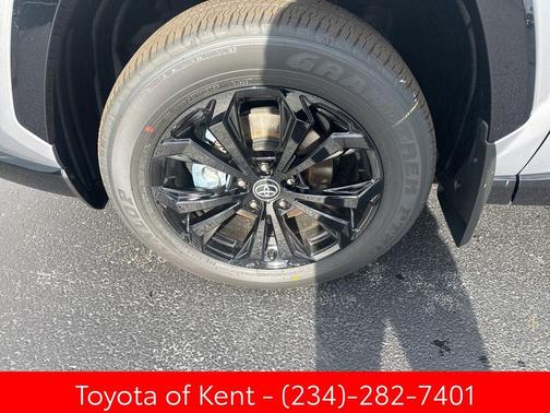 2025 Toyota RAV4 Hybrid SE