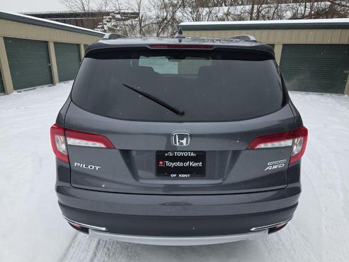 2020 Honda Pilot Touring 8-Passenger