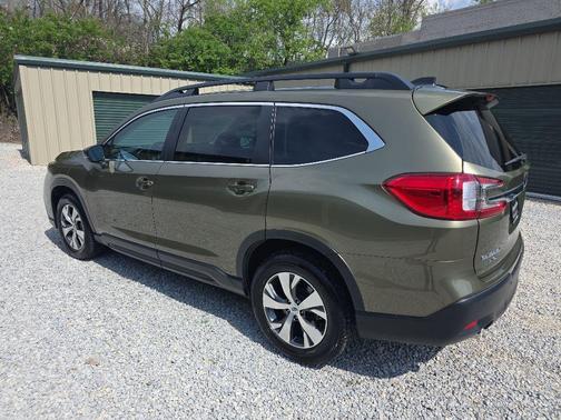 Green Metallic 2024 Subaru Ascent Premium 7-Passenger