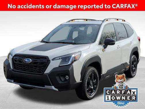 Crystal White Pearl 2023 Subaru Forester Wilderness