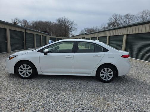 Ice Cap 2025 Toyota Corolla Hybrid LE