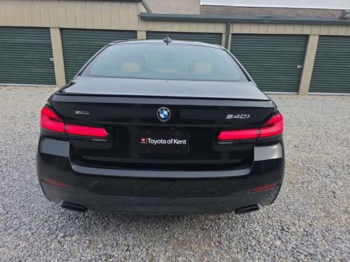 Black Sapphire Metallic 2023 BMW 540 i xDrive