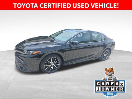 Midnight Black Metallic 2024 Toyota Camry SE