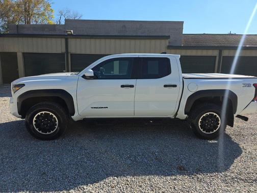 Ice Cap 2025 Toyota Tacoma TRD Off Road