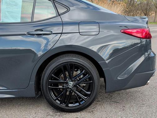 Underground 2025 Toyota Camry SE