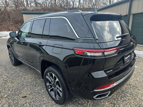 2023 Jeep Grand Cherokee Overland