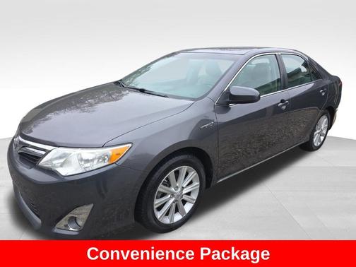 2014 Toyota Camry Hybrid XLE