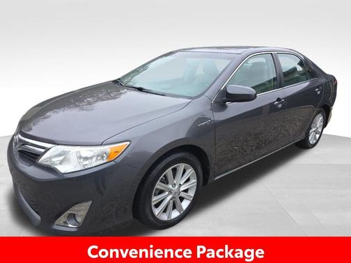 2014 Toyota Camry Hybrid XLE