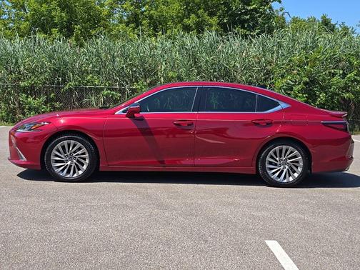2021 Lexus ES 350 Ultra Luxury