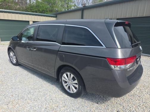 Modern Steel Metallic 2016 Honda Odyssey SE